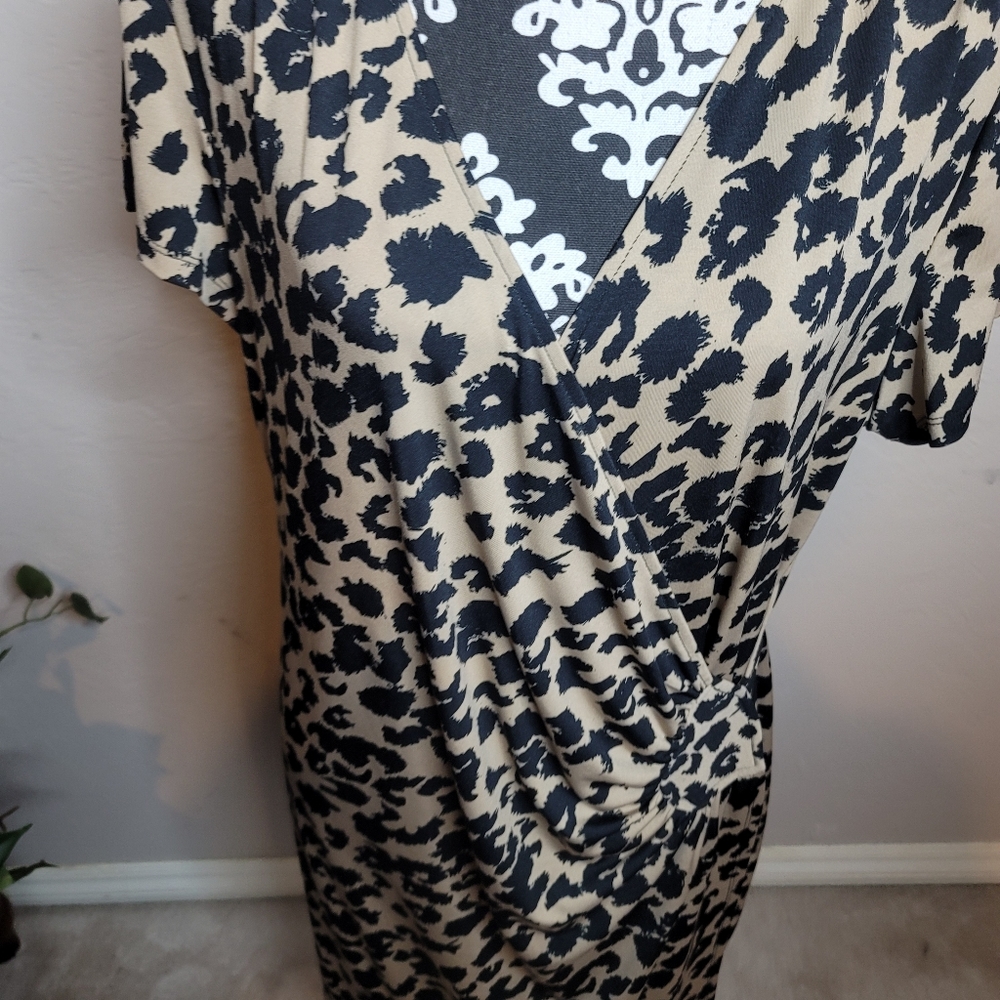 4 for$25💎AA Studio Leopard Wrap Dress Sz 16W - Picture 7 of 13